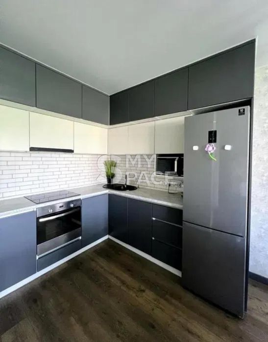 ЖК Паркові Озера, вул. Воскресенська,16 (Алішера Навої, Лісовий масив)