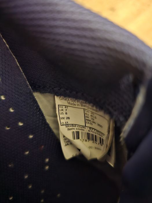 Męskie buty typu halówki