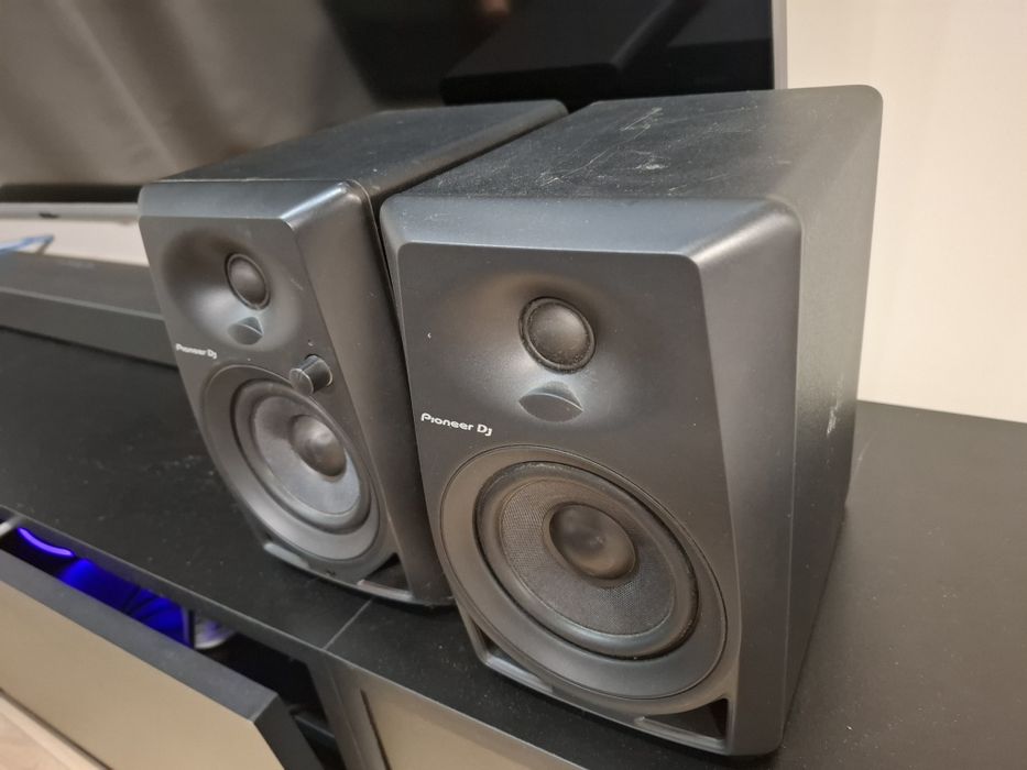 Monitory studyjne Pioneer DM-40