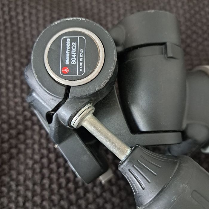 Statyw manfrotto 055XB