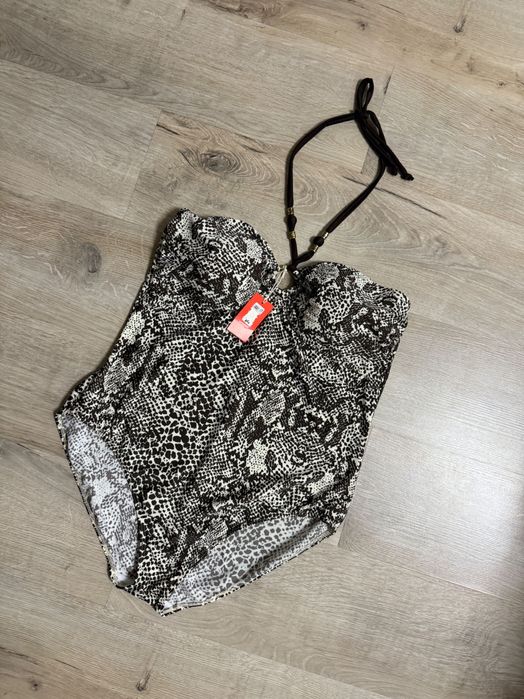 новий суцільний купальник riviera 22/5 xl