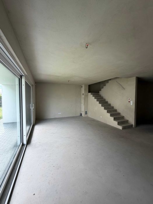 Segment na sprzedaż - 140 m2