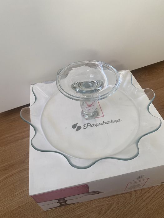 Patera na nodze 32 cm