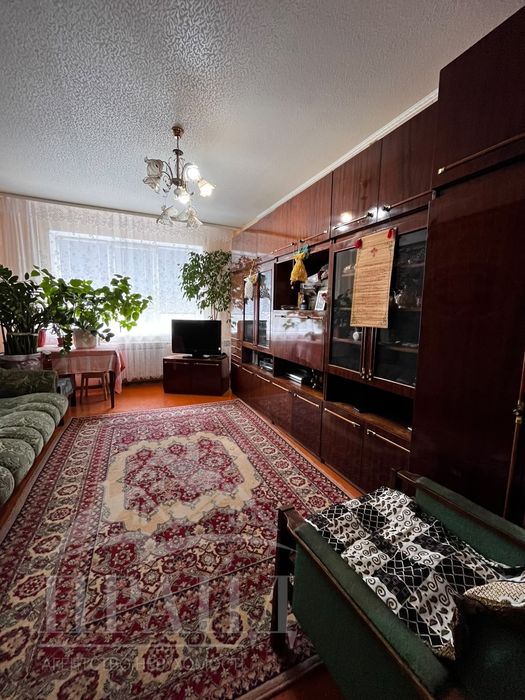 Продам 3 кмн квартиру
