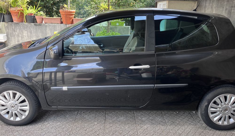 Renault Clio — fotografia 3