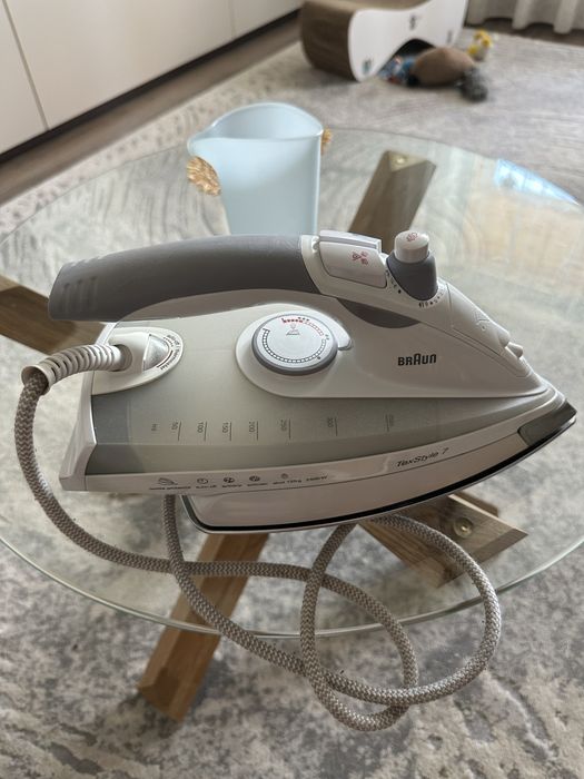 Утюг braun б/у