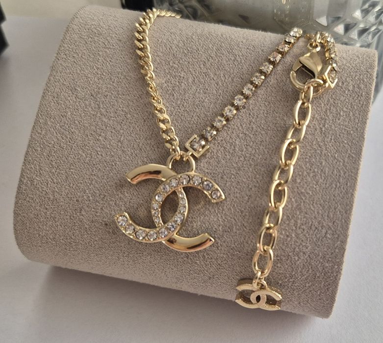 Złoty łańcuszek cc wybita pieczątka Cudo lv ysl