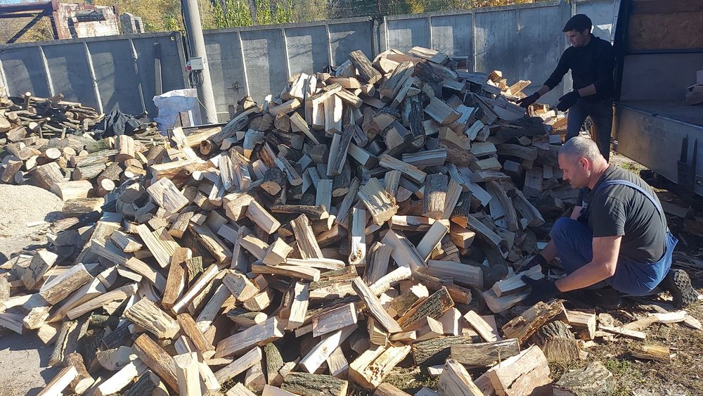 Вугілля кам'яне продаж, оптом і в розніцу, дрова твердих порід!
