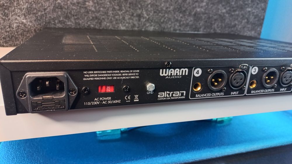 Warm Audio wa412
