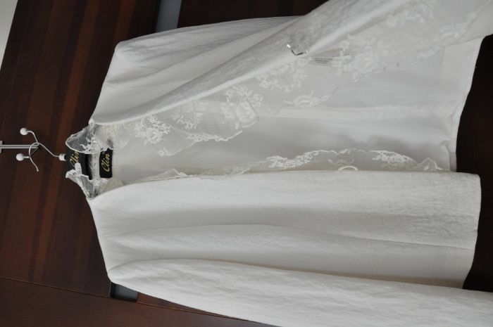 Elegancka garsonka z koronką, żakiet i spódnica, rozmiar 40, ecru