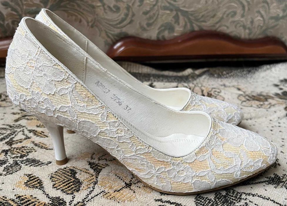 Весільні туфлі (свадебные туфли)