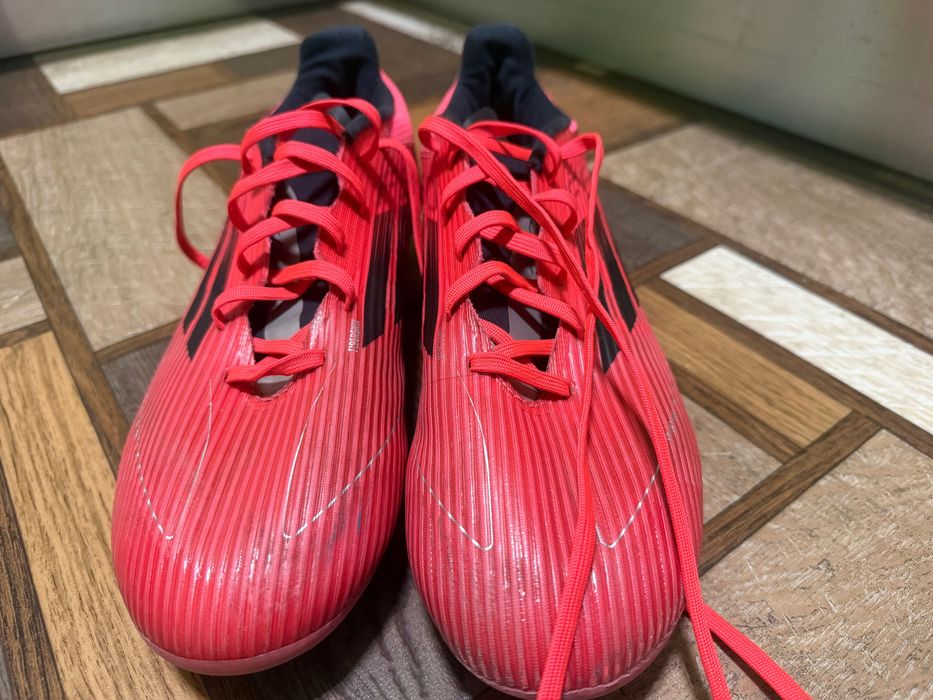 Продам бутси Adidas F50