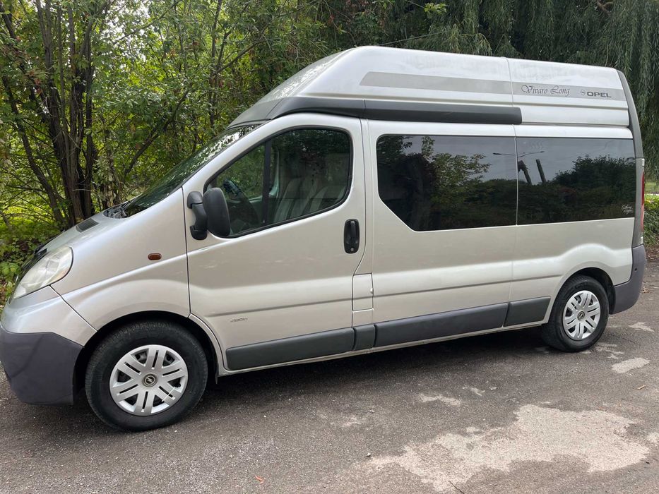 Оpel Vivaro Extra Long  Пасажир 9 місць В рідній фарбі!