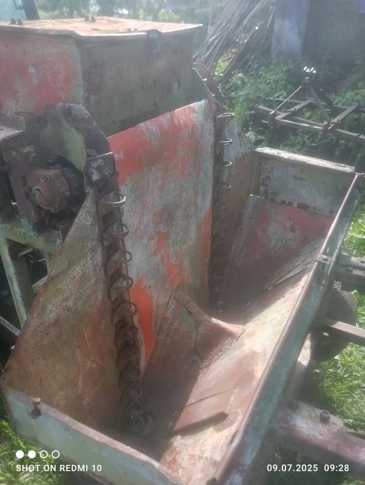 Саджалка дворядна на трактор