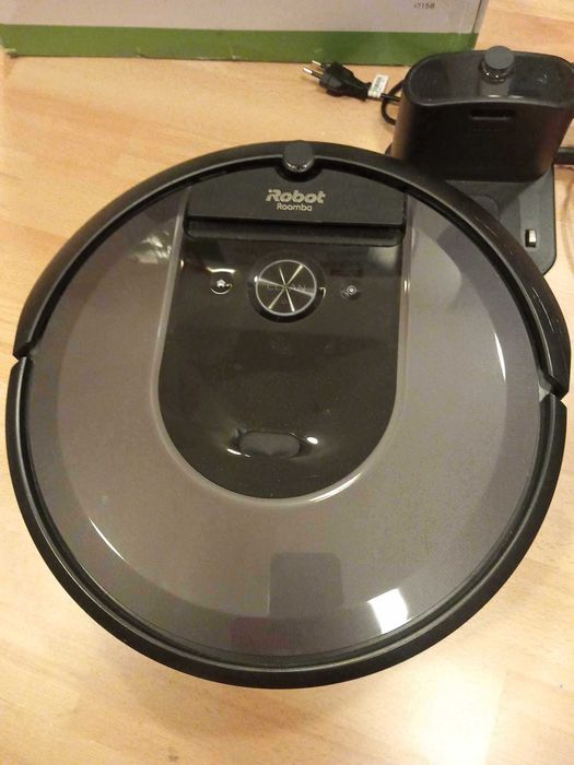 iRobot Roomba i7