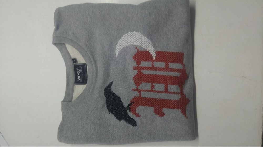 Sweatshirt / Sweater Wesc