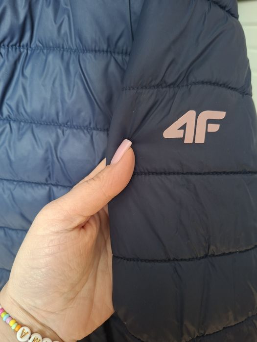 Kurtka przejściowa  4F dla dziewczynki, rozm. 152