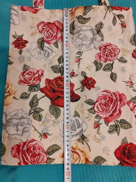 Torba gobelinowa z motywem kwiatów