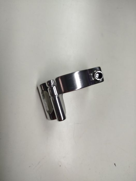 Braçadeira adaptador de desviador frontal