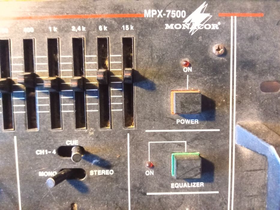 Mesa de Mistura Pro Monacor MPX-7500