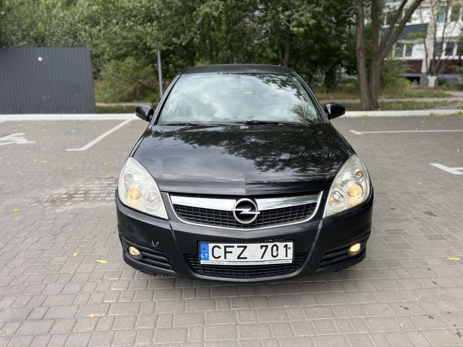Продам Opel Vectra 2007год  1,9 дизель