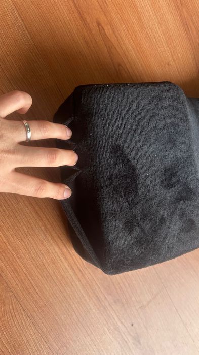 Almofada em formato de U para pestanas ( cílios)confortável