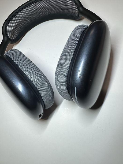 Earpod Pro Max  com garantia até abril 26