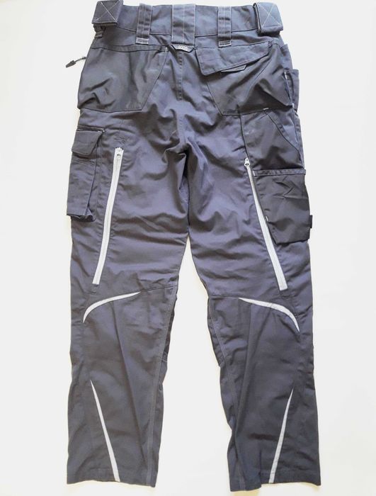 Engelbert Strauss (50)