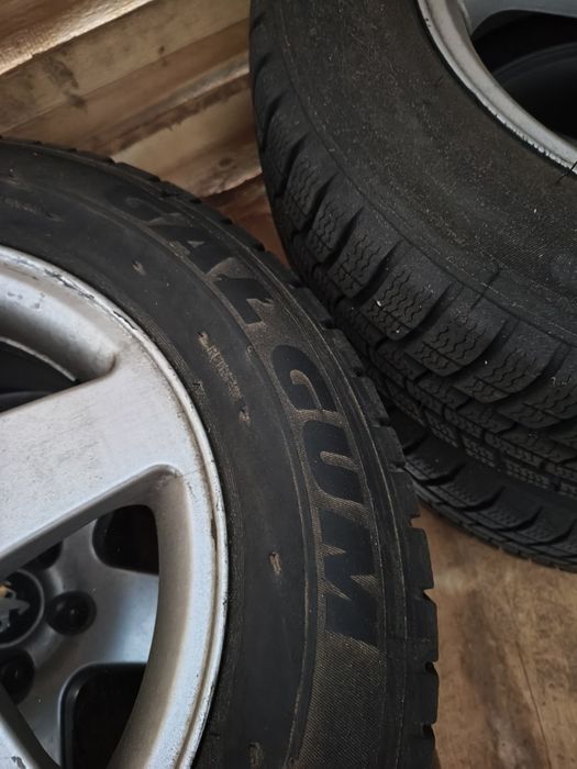 Opony zimowe bieżnikowane Gal-Gum 215/60 R16 – komplet 4 szt.