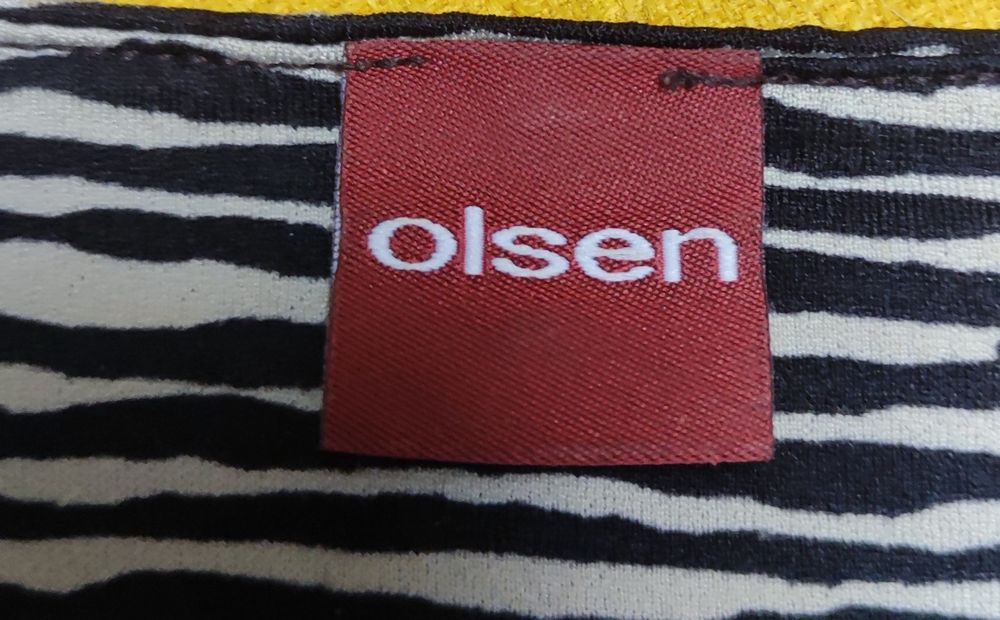 Sukienka w pięknych kolorach sepii Olsen S