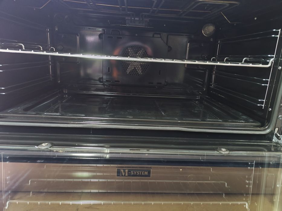 Професійна газова плита на 5 камфорок