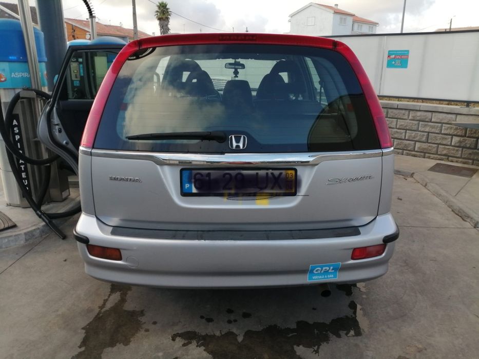 Vende Honda Stream 1.7 GPL 7 lugares