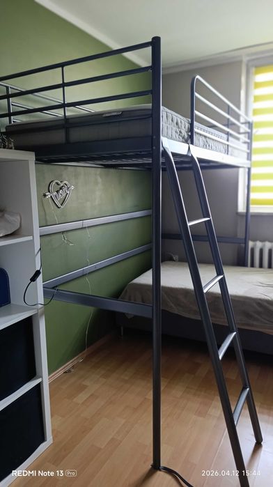 Łóżko na antresoli SVARTA Ikea