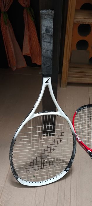 2 Raquetes de Ténis