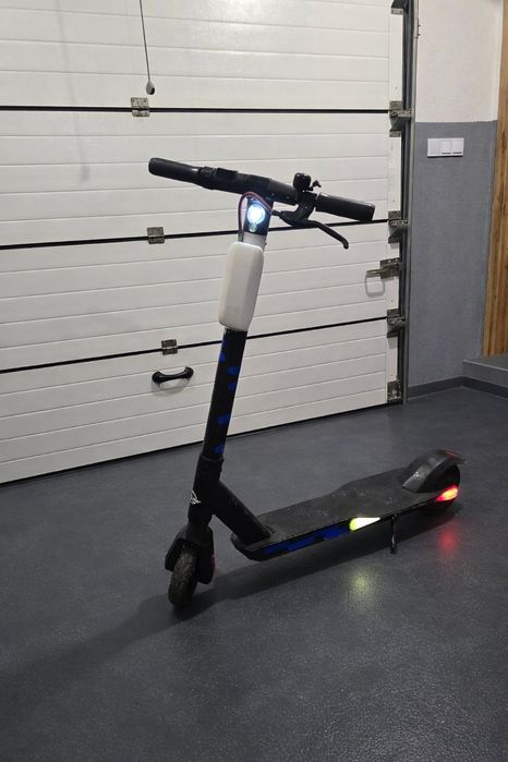 Hulajnoga elektryczna Bird Zero