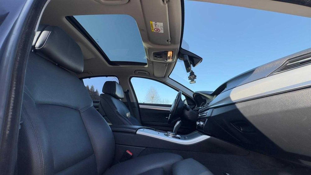 BMW F10 xDrive sedan
