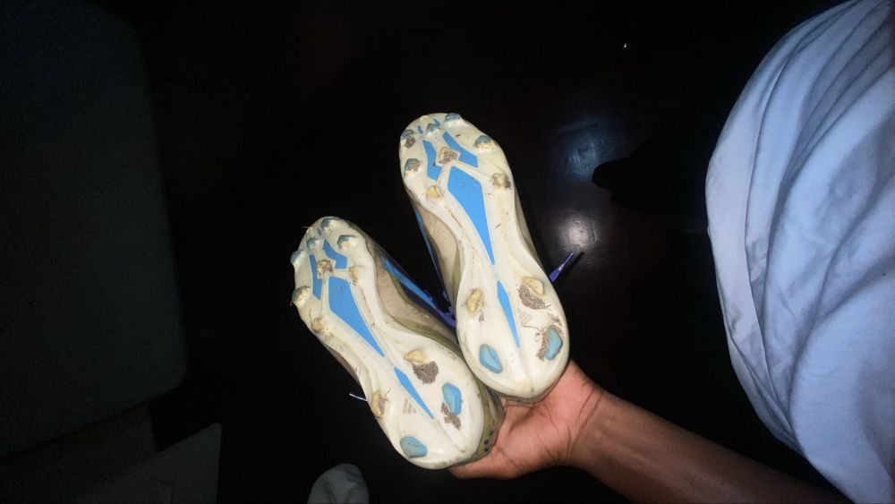 Chuteira de futebol adidas crazy fast x Messi