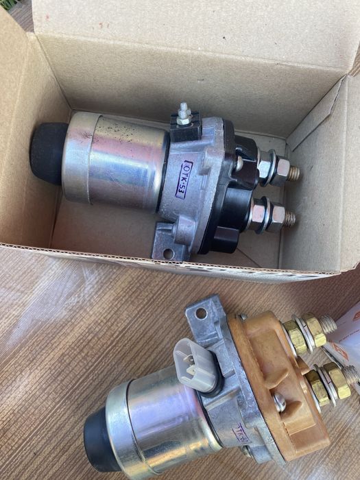 Вимикач маси 1410.3737 дистанційний 24В КамАЗ, МАЗ, КРАЗ (завод)