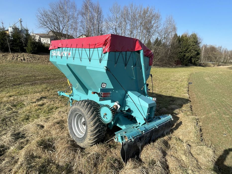 Rozsiewacz Sulky do wapna nawozów