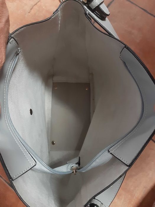 Mala de senhora cinzenta NOVA