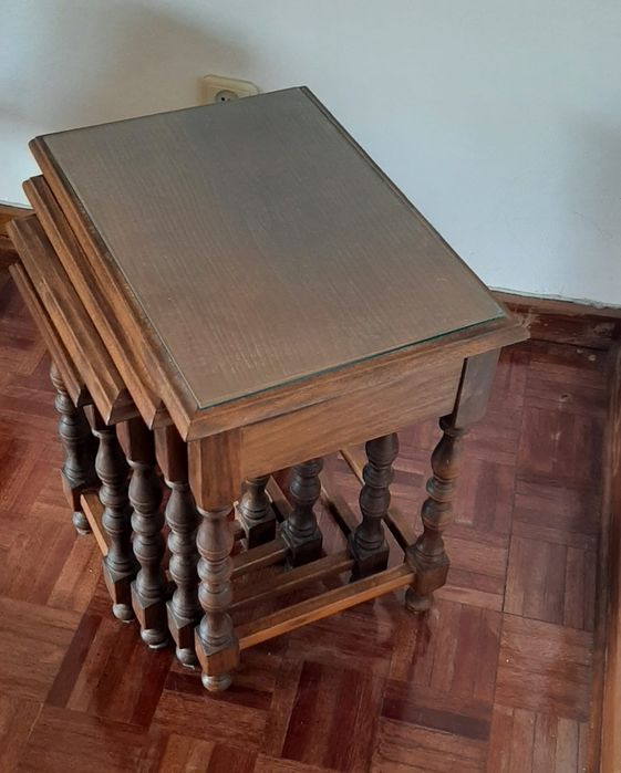 Conjunto de 4 mesas madeira maciça