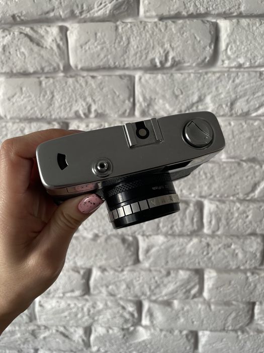 Stary aparat vintage na kliszę