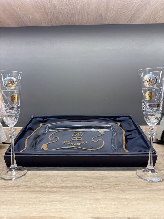 Conjunto Bodas de Ouro Novo