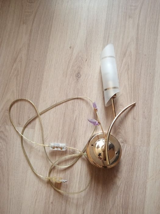 Продам настенный светильник, бра