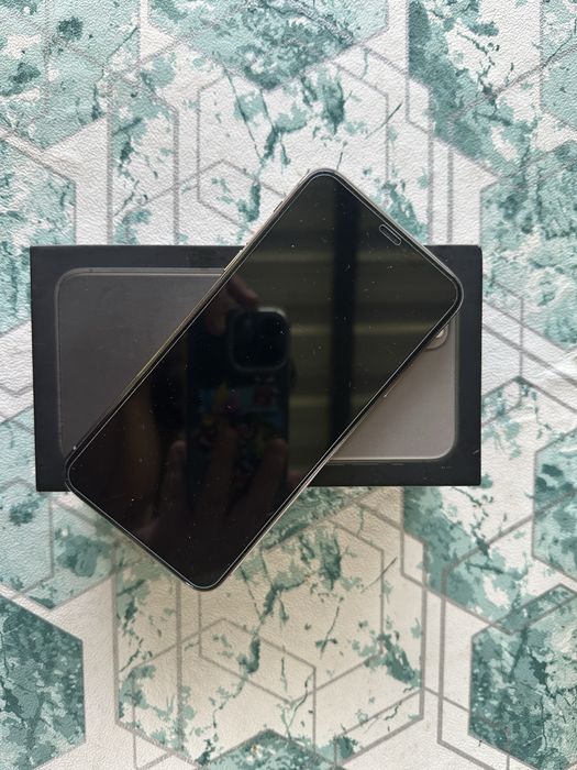 Iphone 11 pro max 64gb ladny , nowa bateria !!
