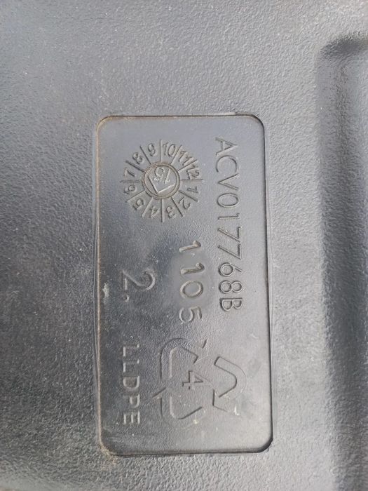 Zbiornik paliwa ACV017768B,TU1 536 05 89,VALTRA,SAME,temis,renault 120 54,massey 6270,ergos,deutz dx,case 5140,bak,3080.laser,diamont,titan,