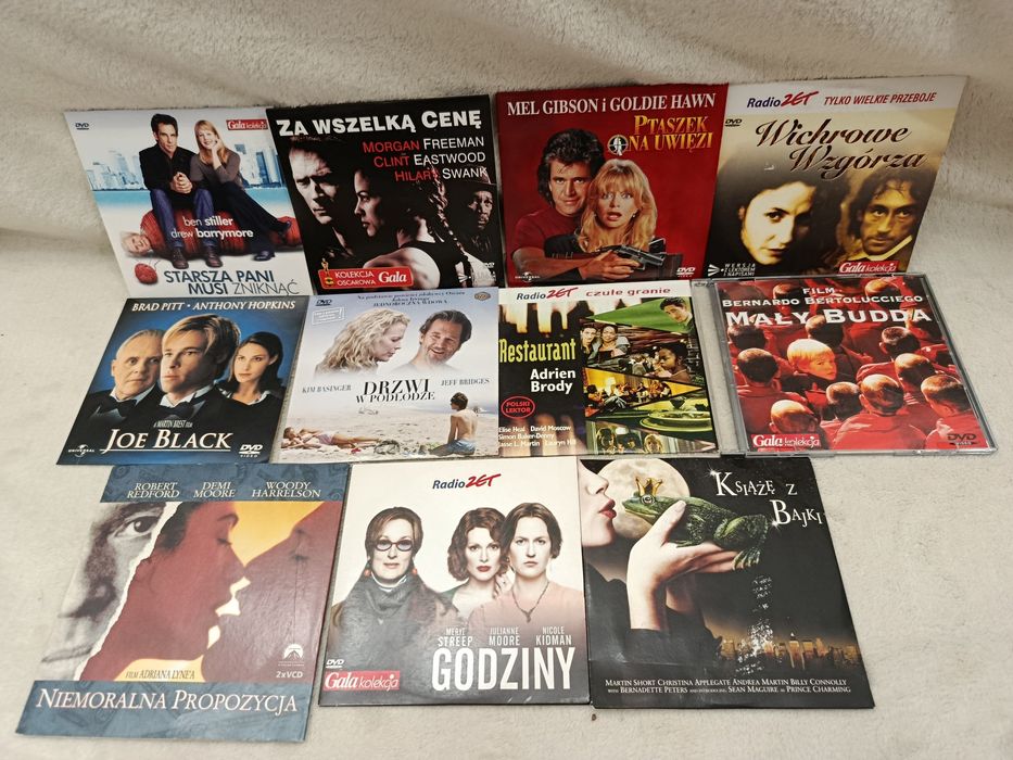 Zestaw 11 filmów na płytach DVD - pakiet nr 4