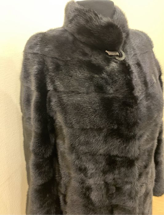 Норкова шуба з натурального хутра  розмір С