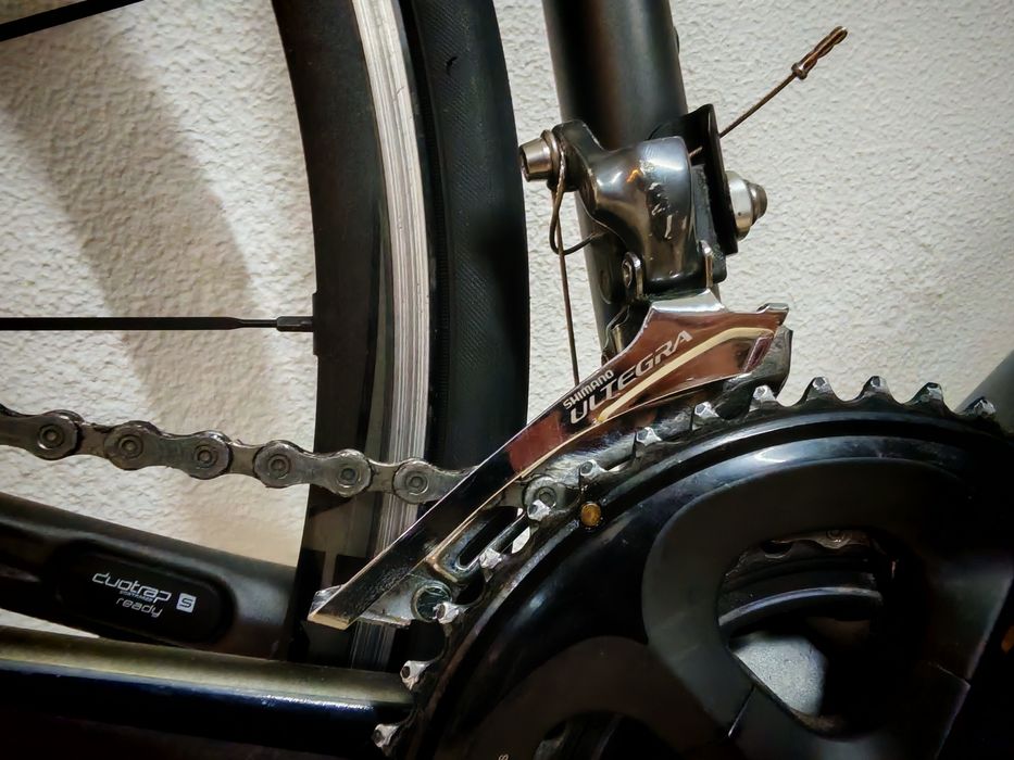 Trek Emonda SL5 em carbono – Ultegra 11v