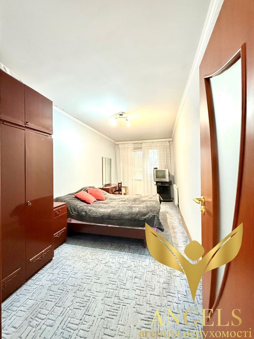 Продаж 3-кімнатної квартири м-р Типографія: АГО, мп, укомплектована